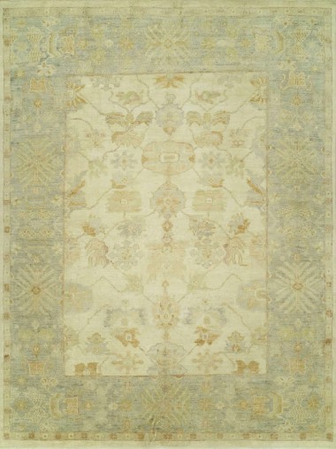 Traditional Ivory/White Wool Area Rug: Regal Krona 1811300: Ivory/Grey (Hand-Knotted Area Rug)